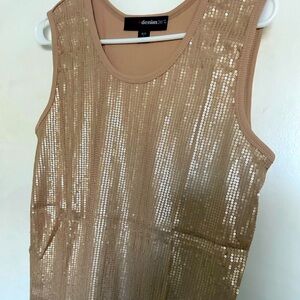 Sleeveless Sequin Top by Denim 24/7, Size 18/20. Color is gold.